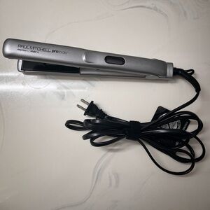 Paul Mitchell straightener